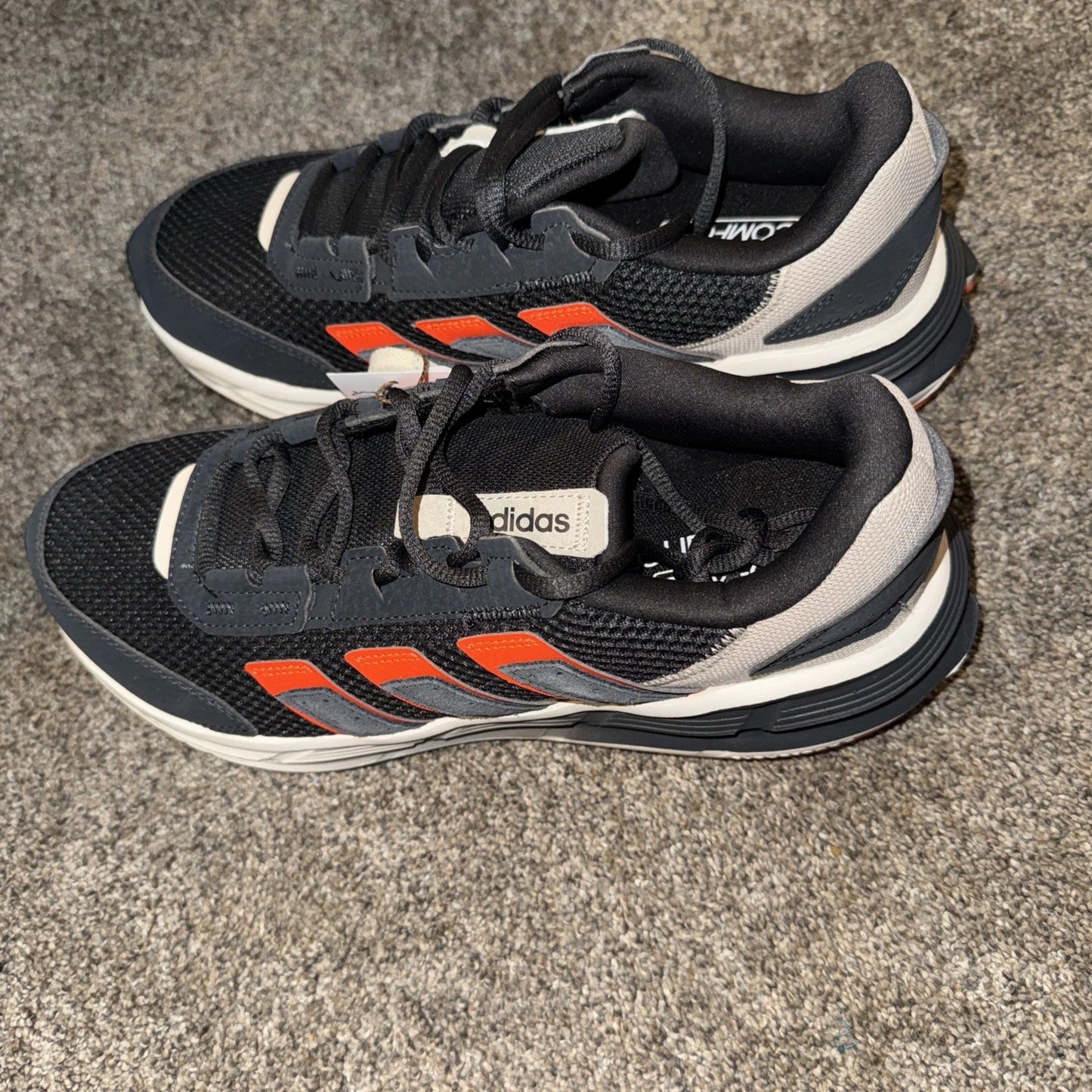 Size 8.5 Men’s- Adidas Astrastar JQ6077