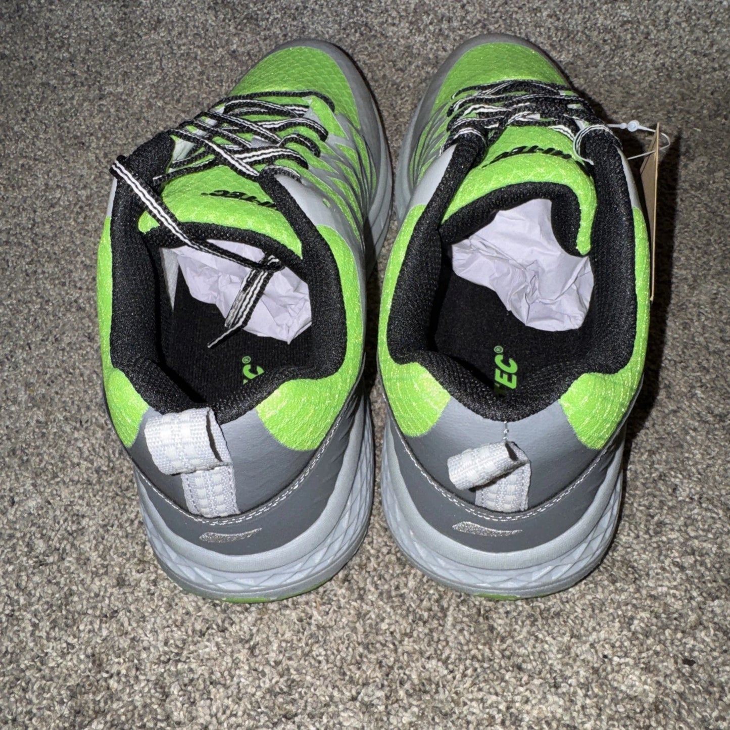 Size 8 Men’s- Hi-Tec Demolisher Low Green