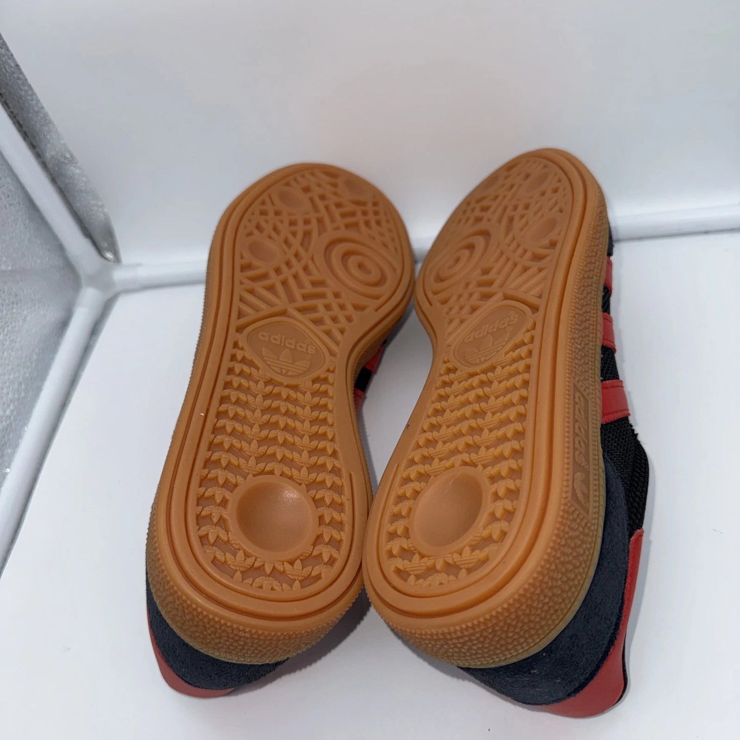 Size 7.5 Adidas Handball Spezial
