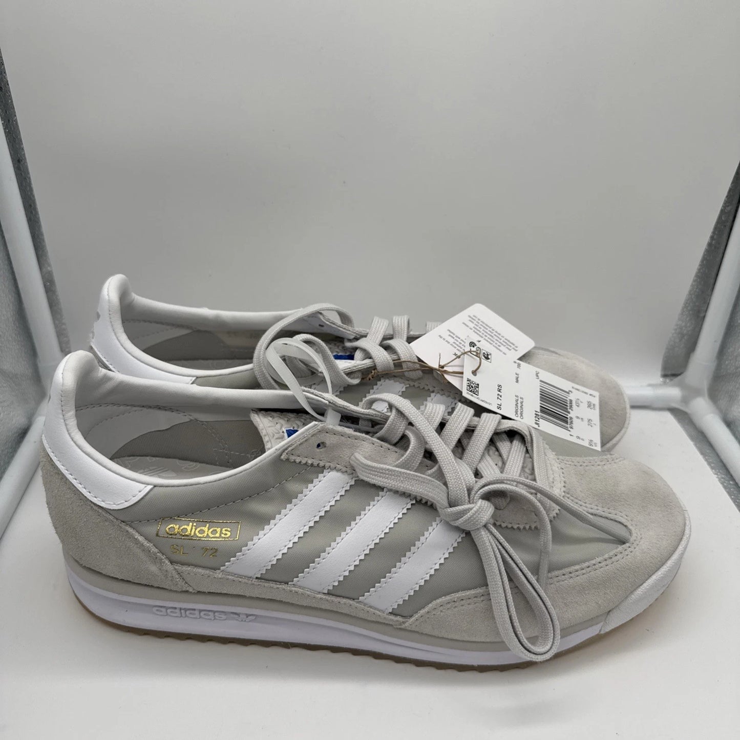 Size 9.5 Men’s Adidas SL 72 RS