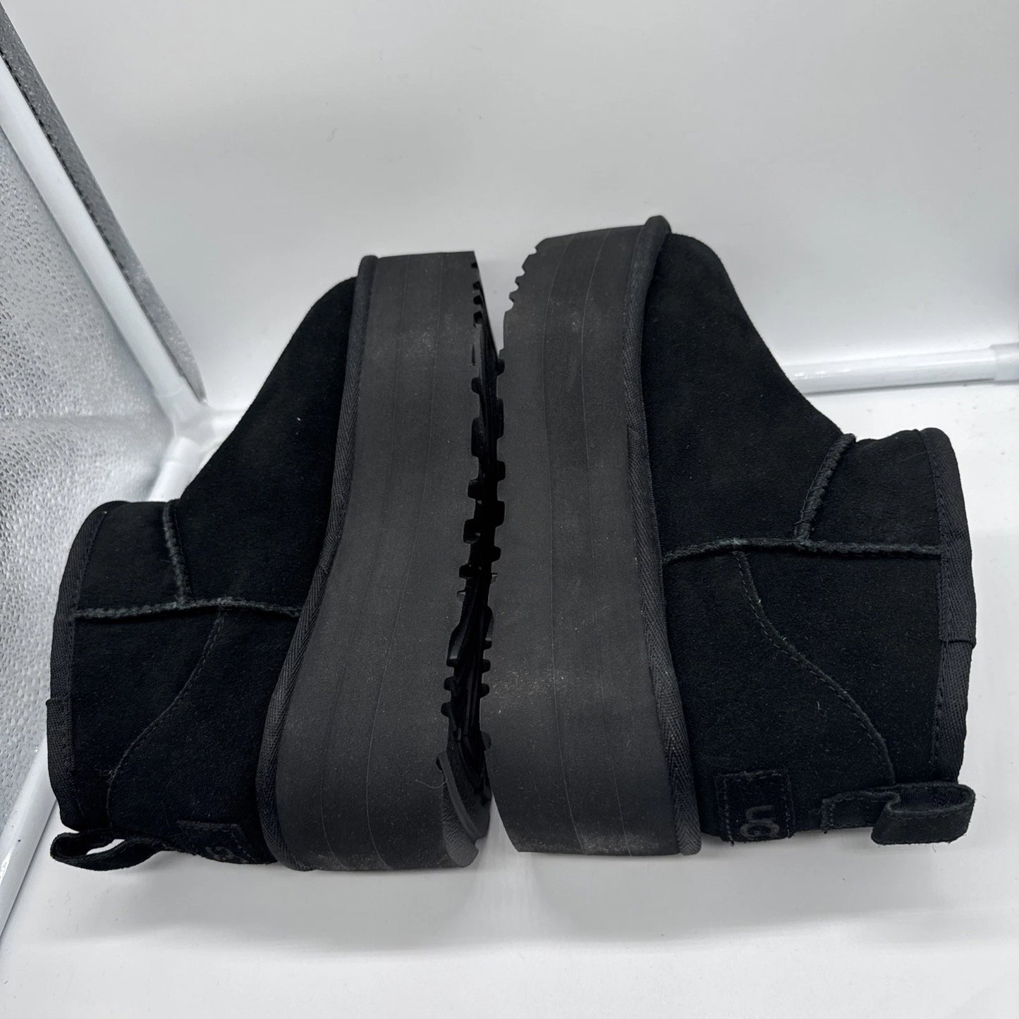 Size 5 Women’s UGG Classic Ultra Mini Platform Black