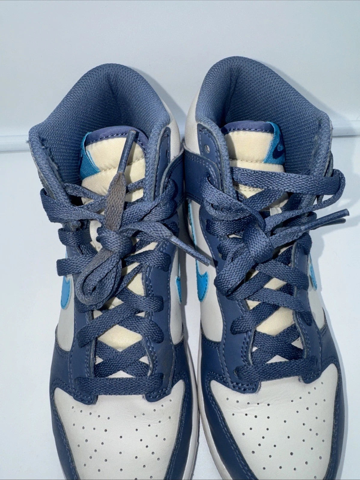 Size 3Y Nike Dunk High Blue- As Is- Purchased With A Cigarette Smell