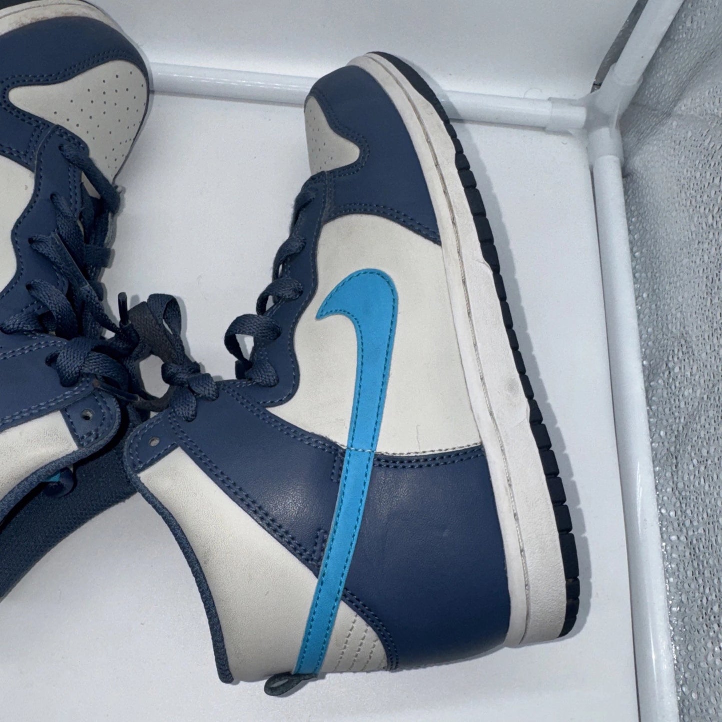Size 3Y Nike Dunk High Blue- As Is- Purchased With A Cigarette Smell