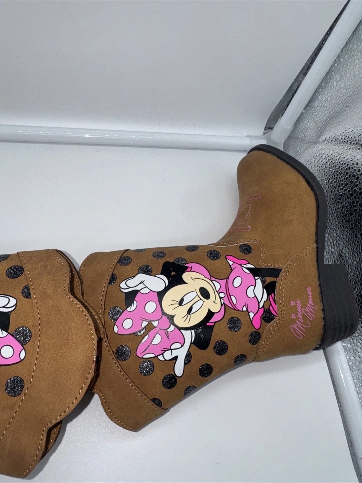 Kids Size 7 Minnie Mouse Boots Brown