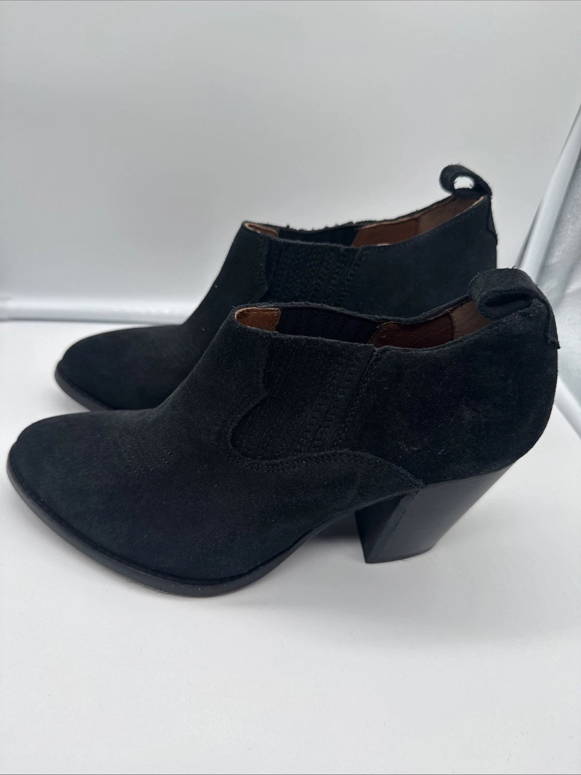 Size 7 Women’s Frye Boots
