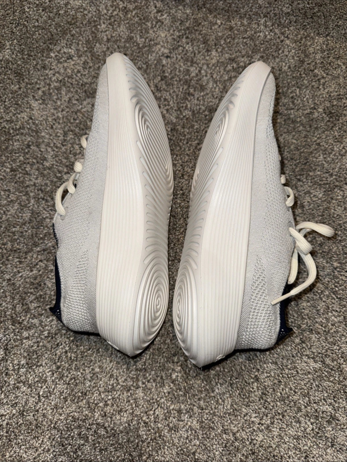Size 9.5 Men’s Allbirds Sneakers