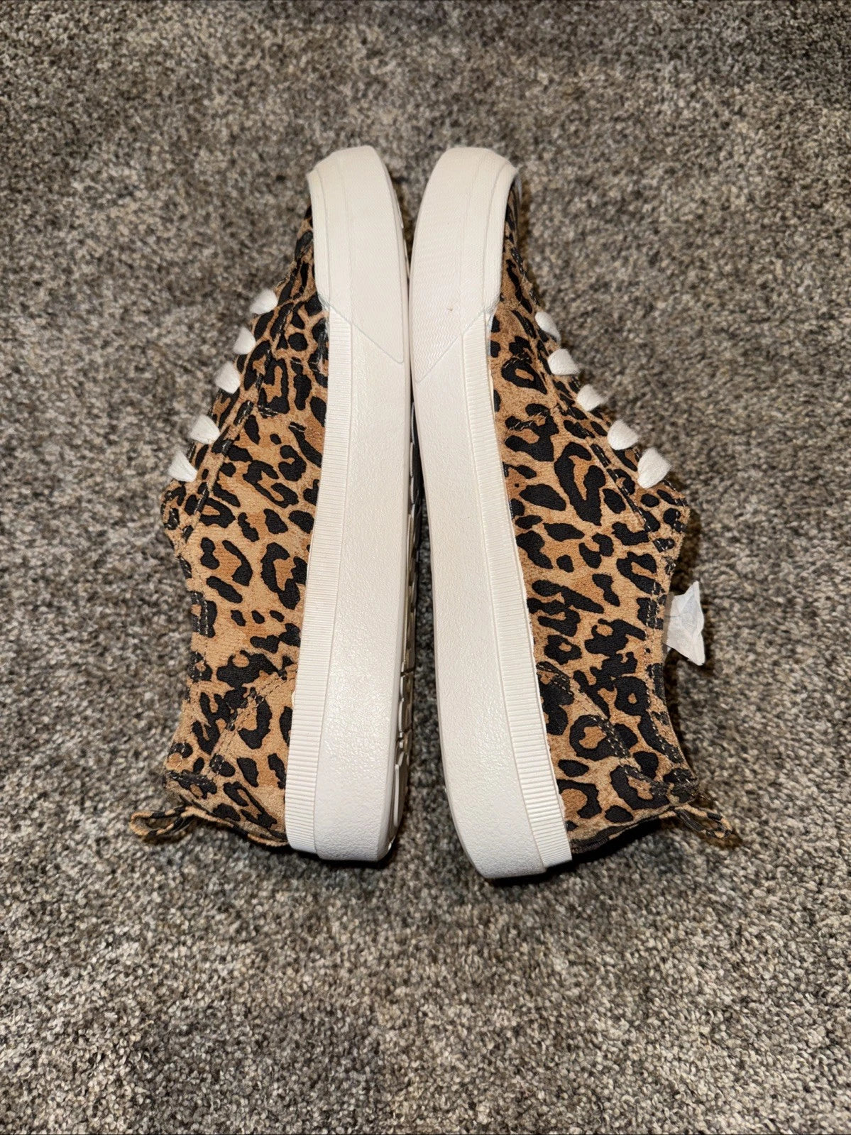 Size 5Y Sonoma Leopard Sneakers