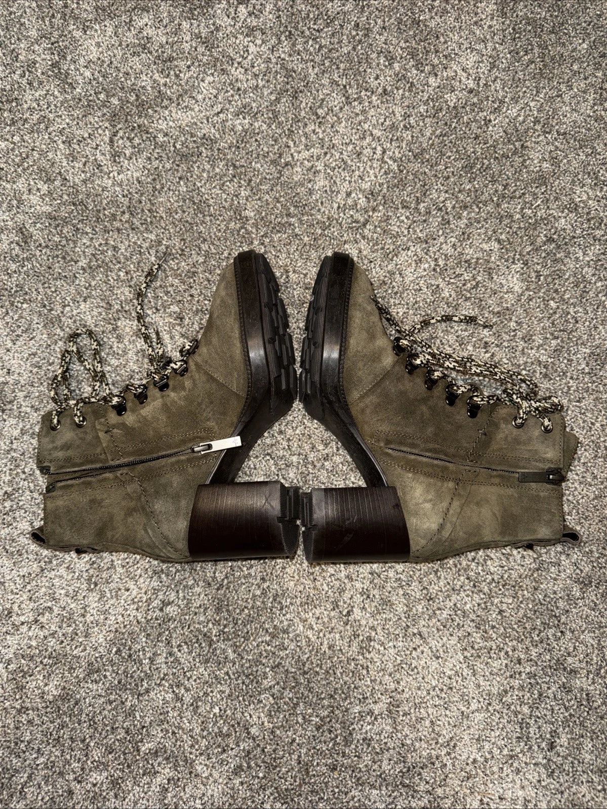 Size 5 Women’s Aquatalia Boots