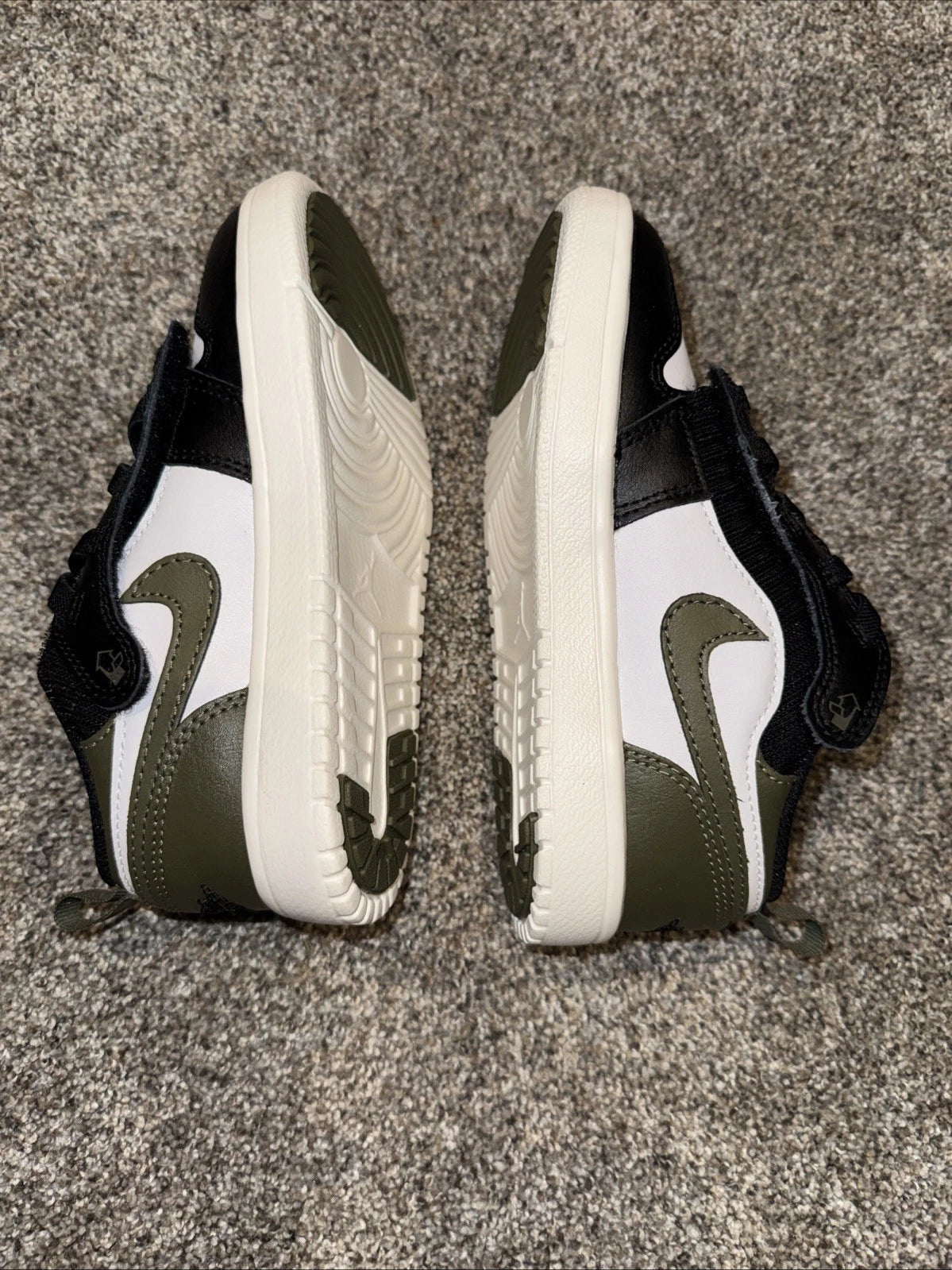 Size 13C Jordan 1 Low ALT Olive
