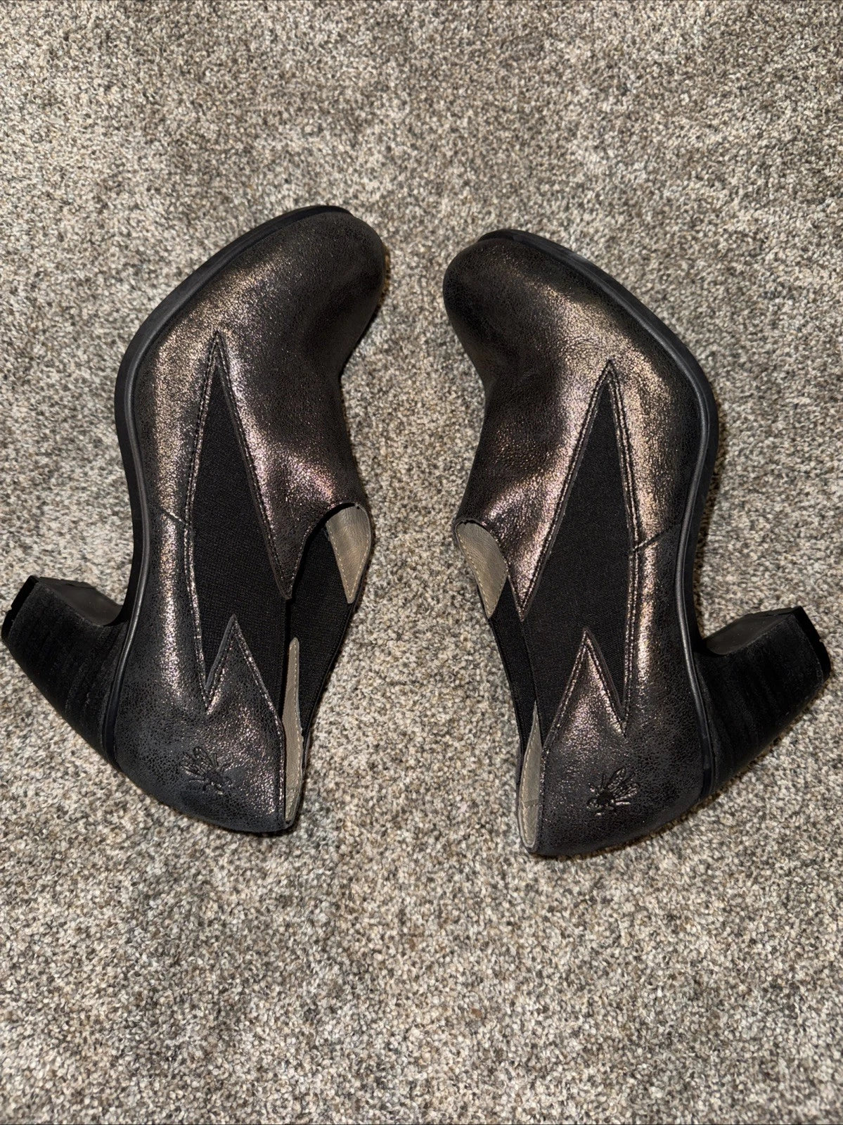 Size 9 Women’s Fly London Boots