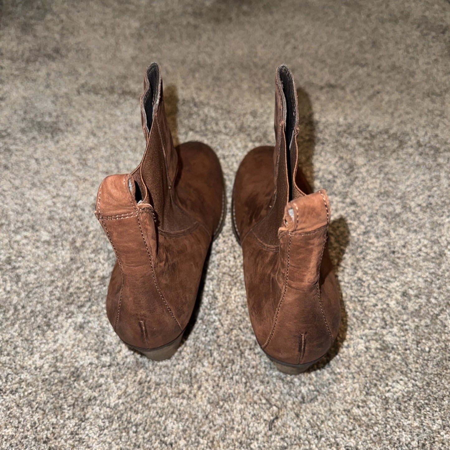 Size 8 Women’s- Paul Green Boots