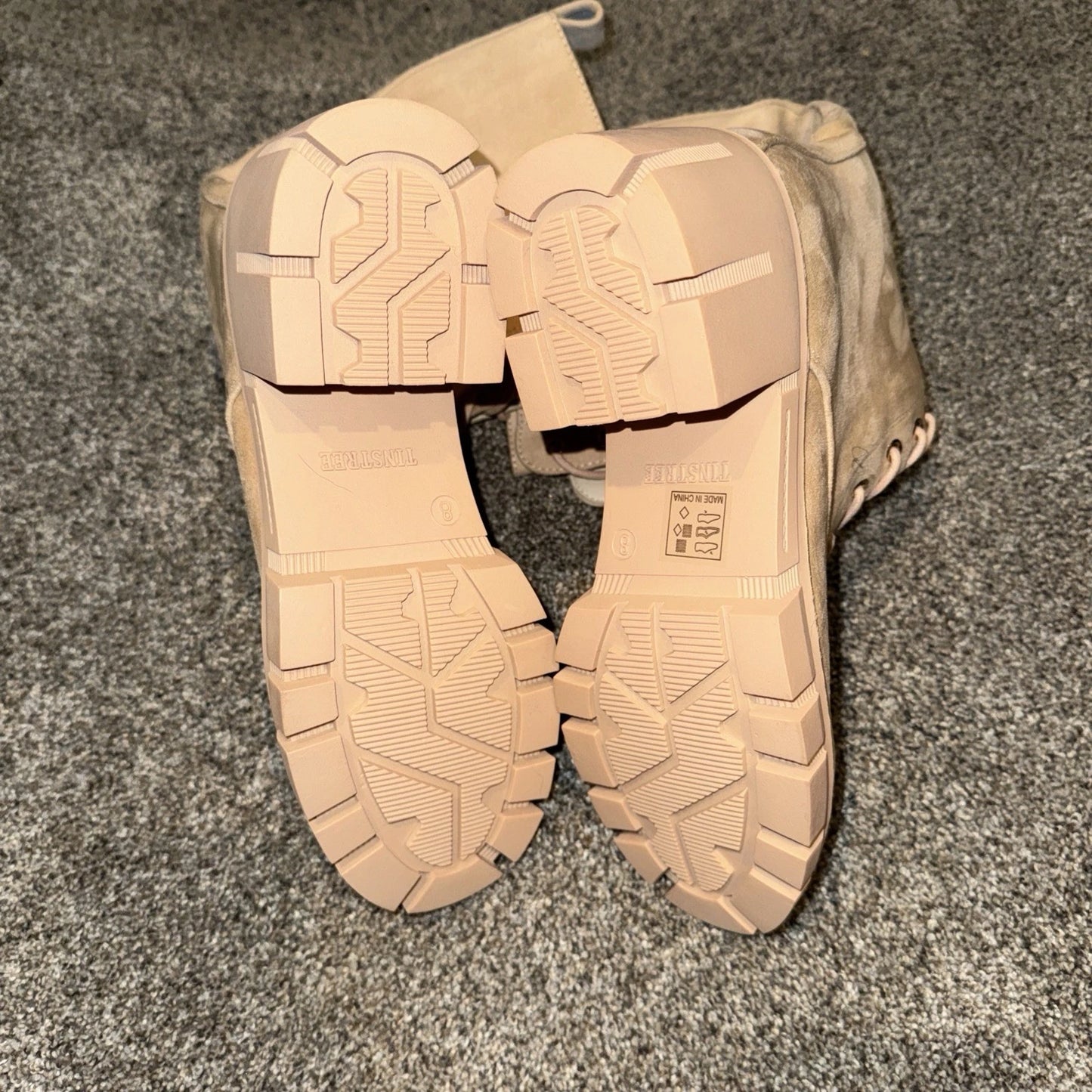 Size 8 Women’s Tinstree Boots