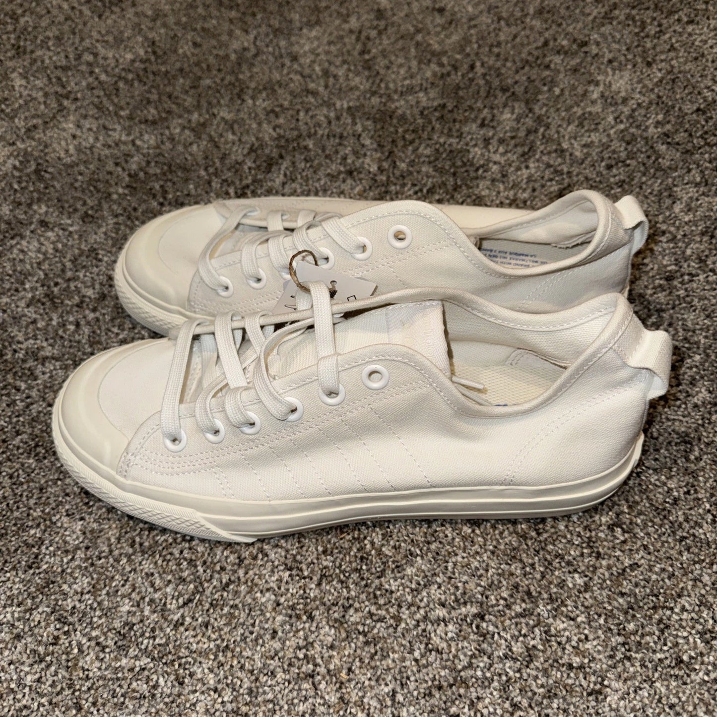Size 8.5 Men’s- Adidas Nizza RF White