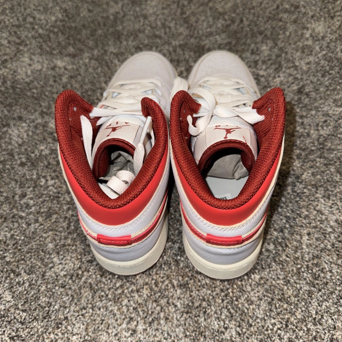 Size 5.5Y- Jordan 1 Mid SE White Red
