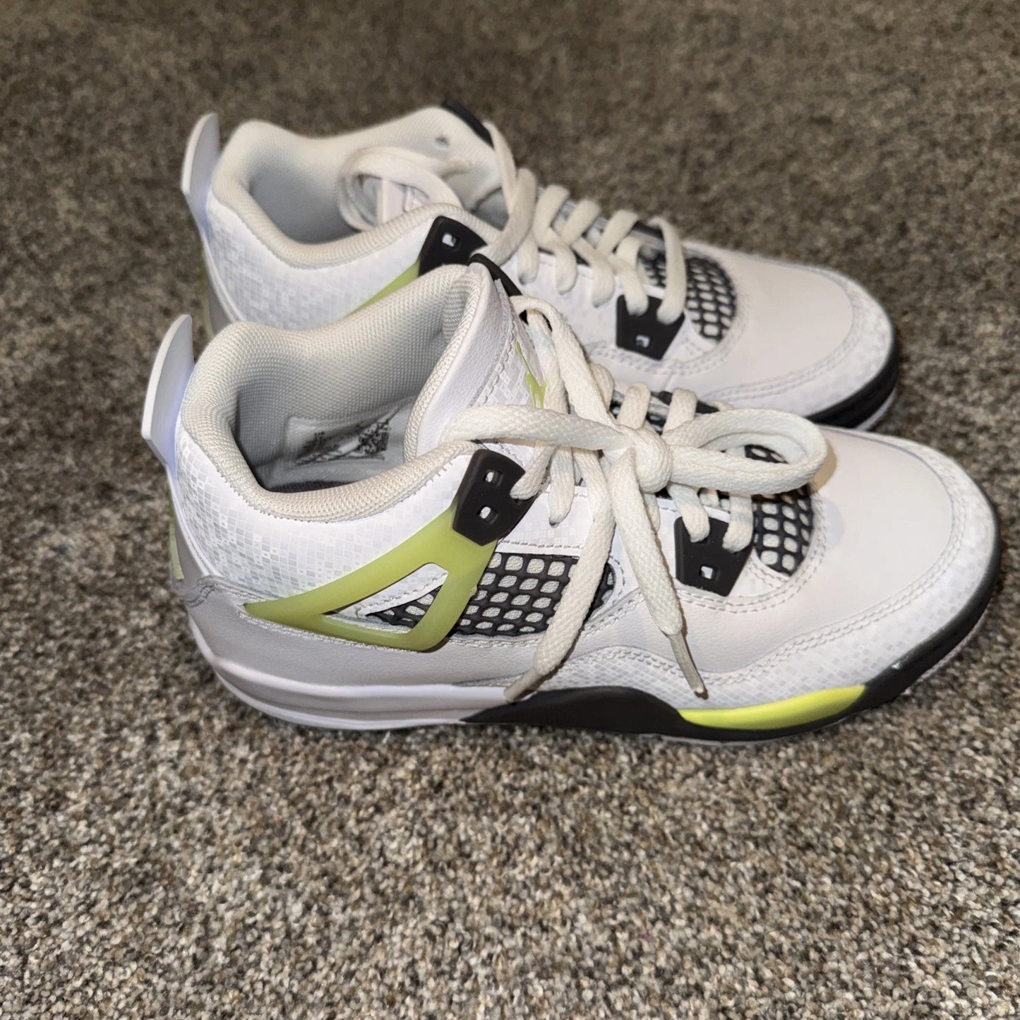 Size 1Y- Jordan 4 Light Lemon Twist