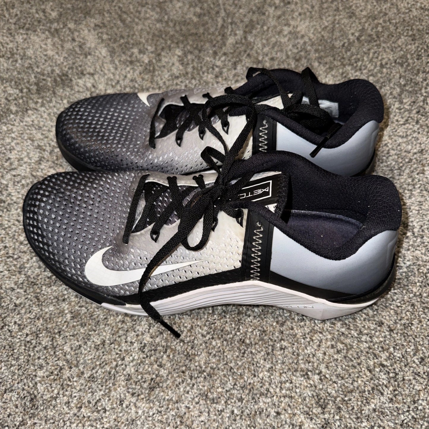 Size 10.5 Women’s - Nike Metcon 6 Black White
