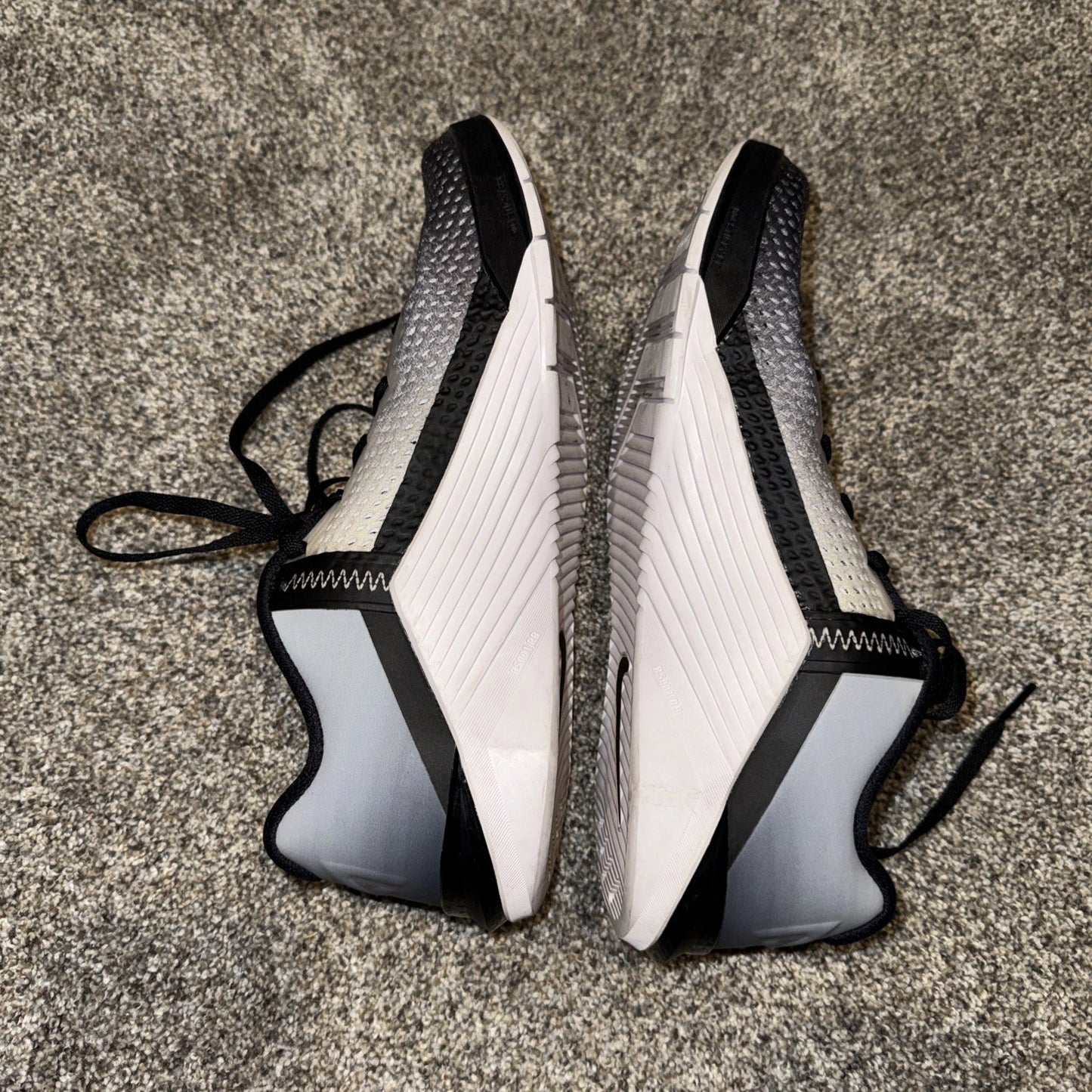 Size 10.5 Women’s - Nike Metcon 6 Black White