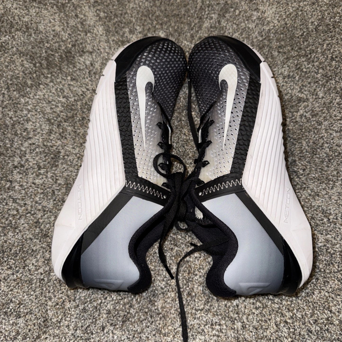 Size 10.5 Women’s - Nike Metcon 6 Black White