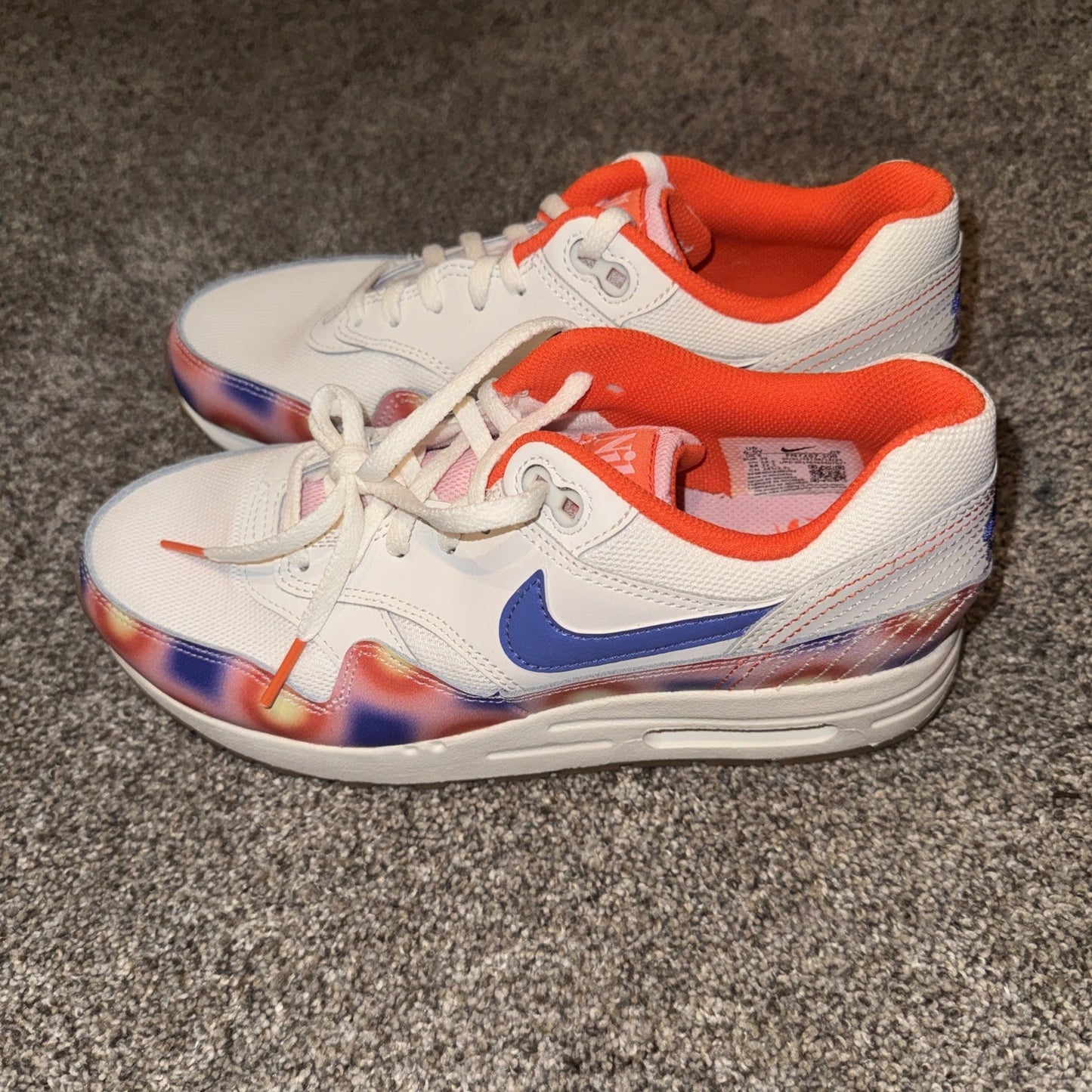 Size 6.5Y- Nike Air Max 1 SE Multicolor