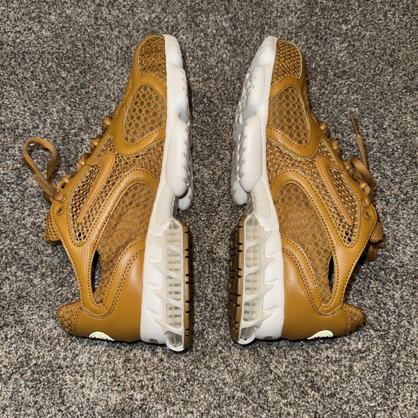 Size 9 - Nike Air Zoom Spiridon Cage 2 Wheat