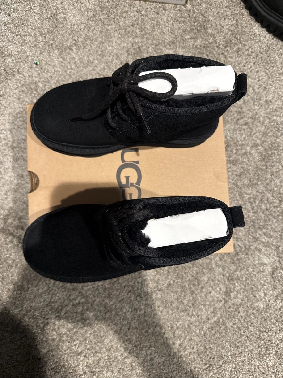 UGG Neumel II Unisex Kid Chukka Boot, Size 3 - Black (1017320K)