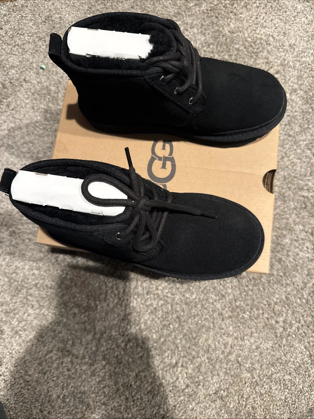 UGG Neumel II Unisex Kid Chukka Boot, Size 3 - Black (1017320K)