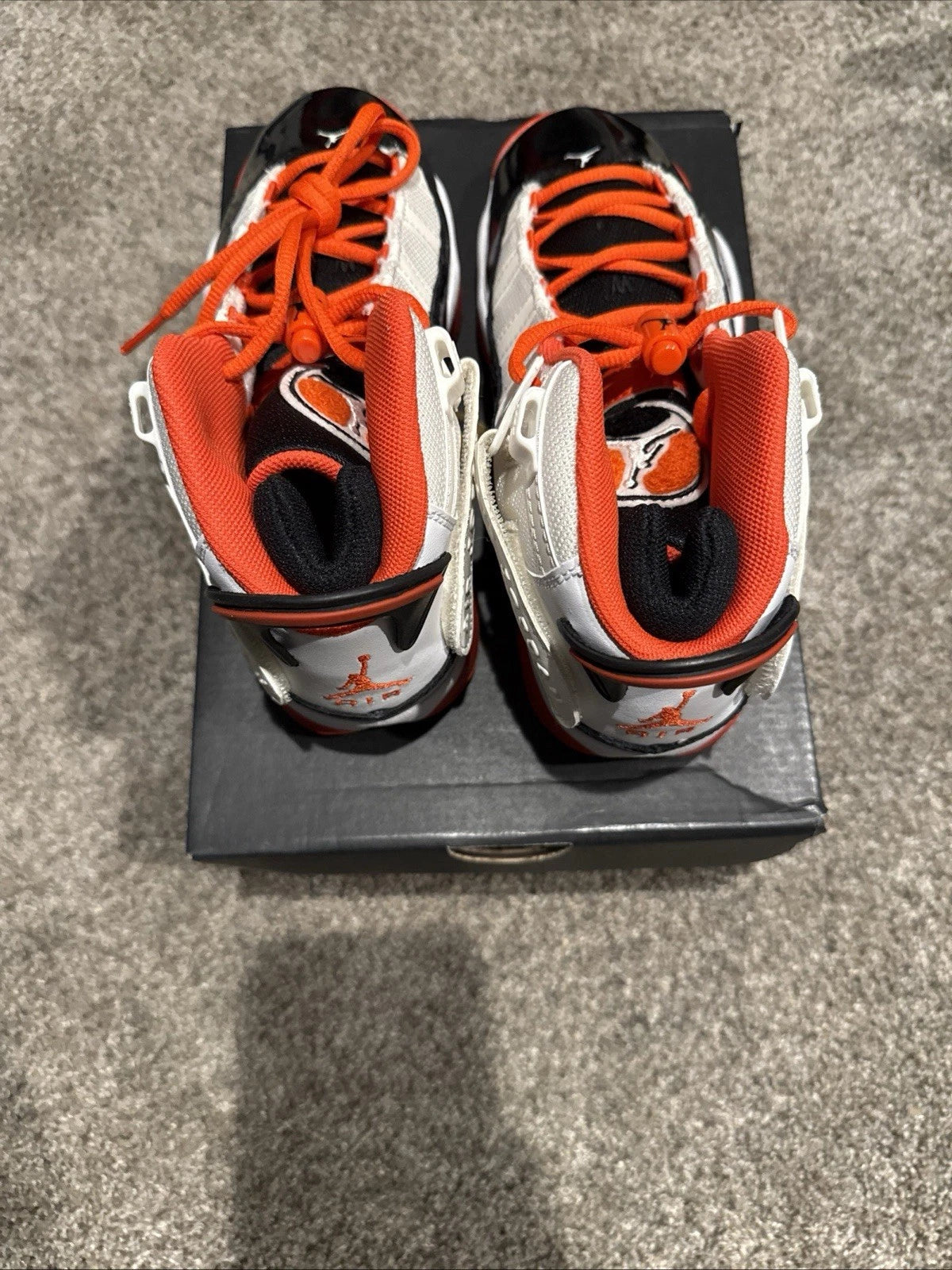 Jordan 6 Rings (GS)  White/Team Orange/ Black Size 5