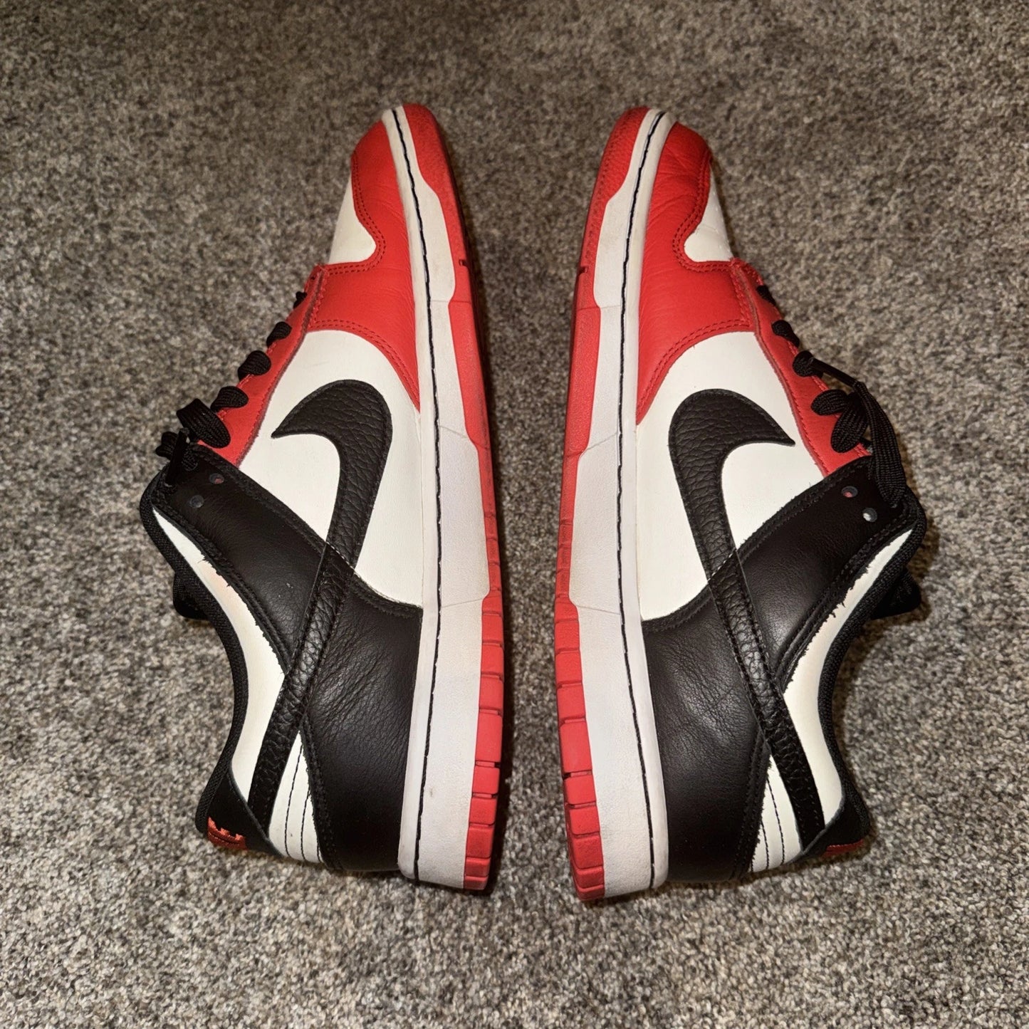 Size 10.5 Men’s- Nike Dunk Low EMB NBA 75th Anniversary Chicago