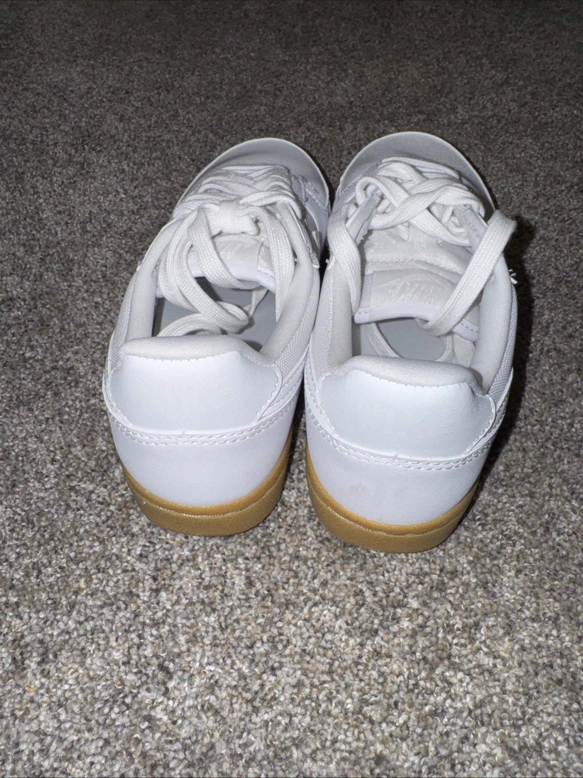 Size 6 Women’s - Nike Field General 82 White Gum
