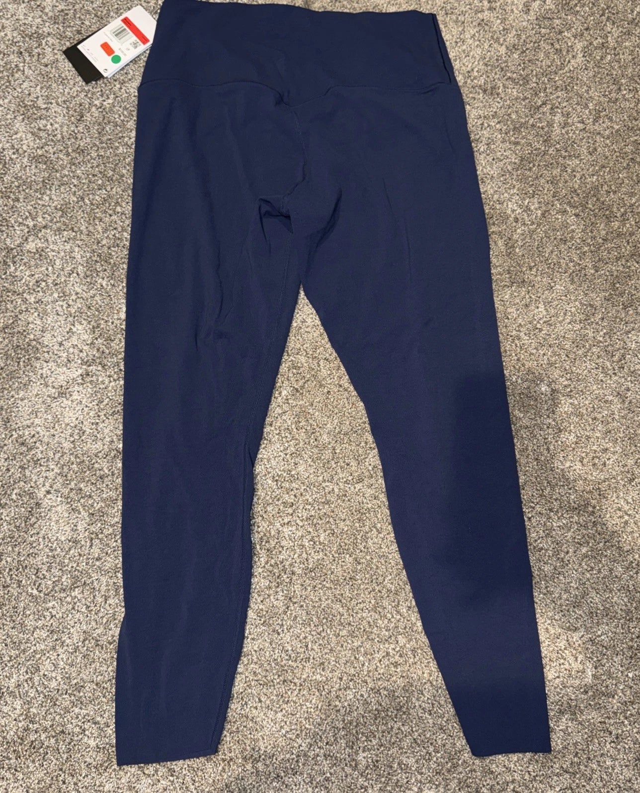 Women’s Large Nike Zenvy Dri-Fit Blue