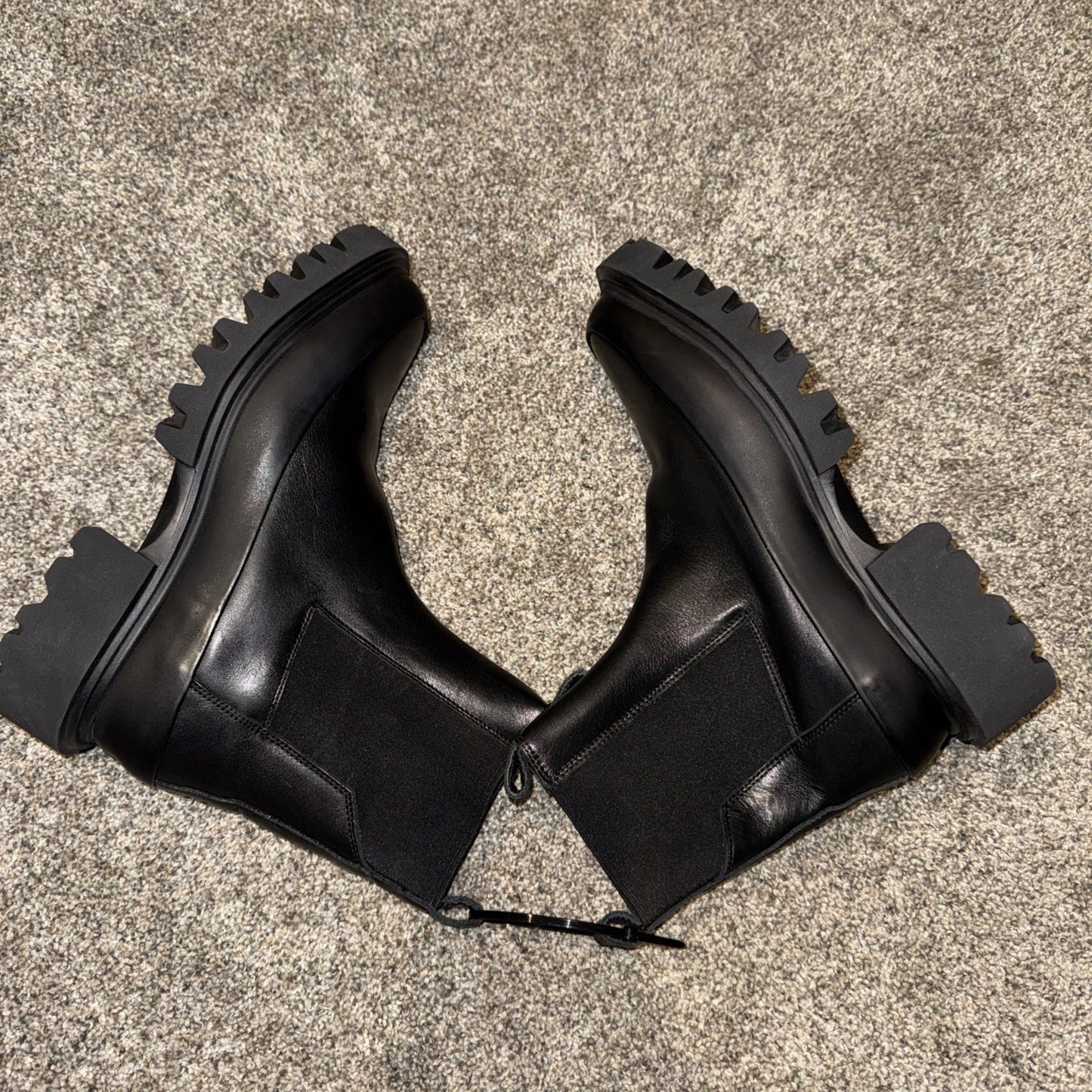 Size 38 Allsaints Harlee Lug Sole Chelsea Boot Women’s- Black