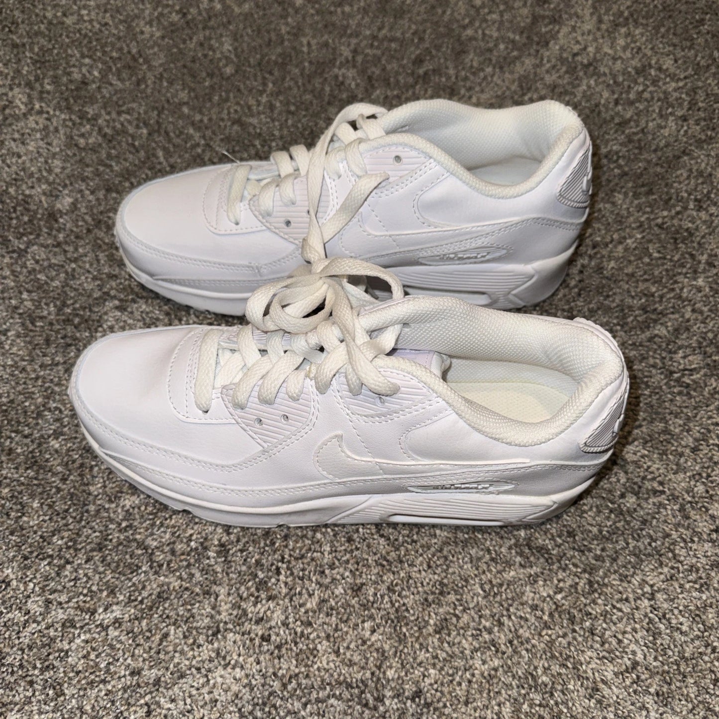 Size 5.5Y- Nike Air Max 90 White
