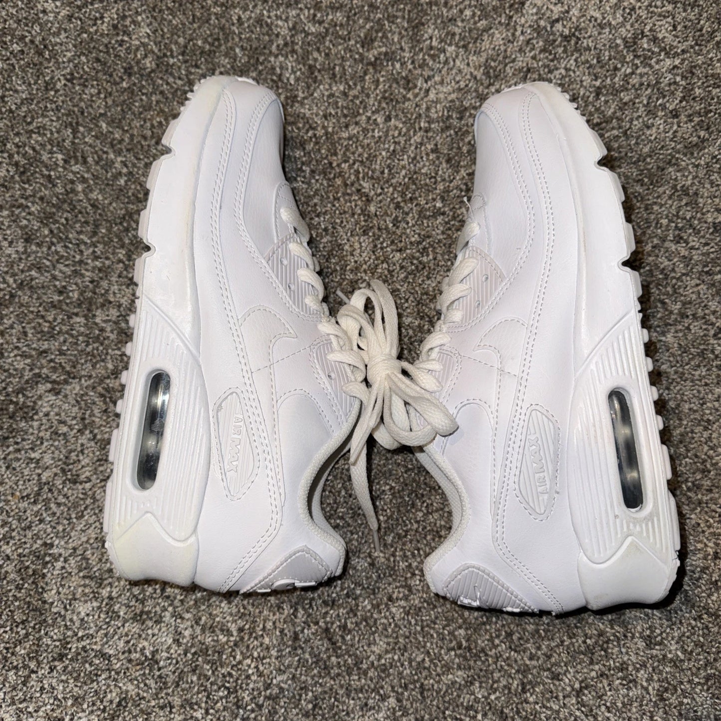 Size 5.5Y- Nike Air Max 90 White