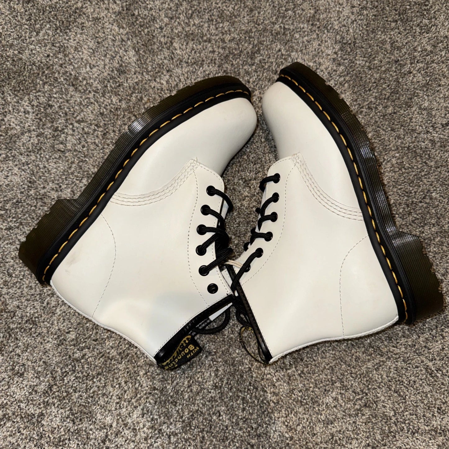 Size 6 Men’s- Dr. Martens Boots White