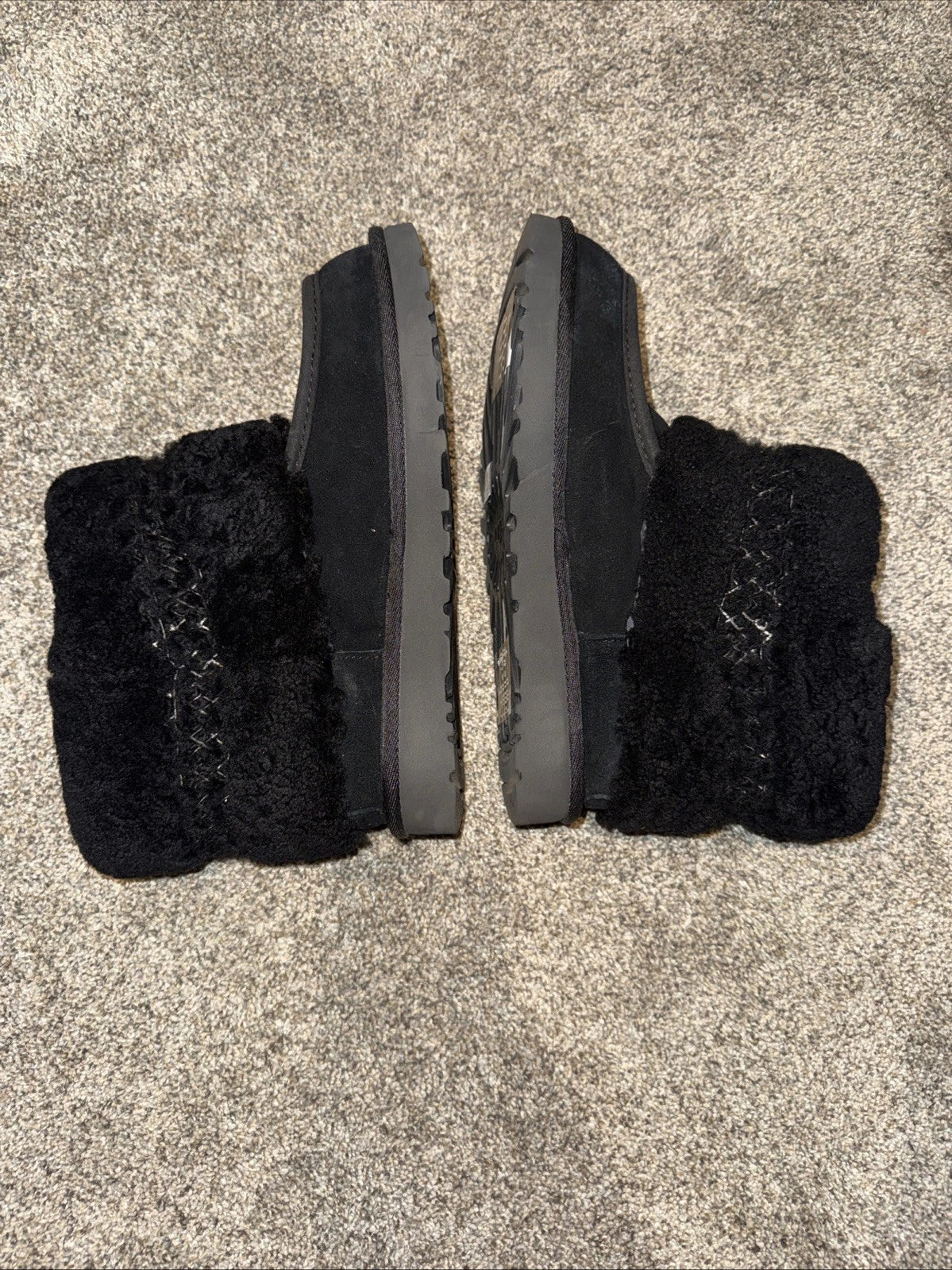 NEW WOMENS SIZE 8 BLACK UGG CLASSIC MINI BRAID SUEDE BOOTS 1148930