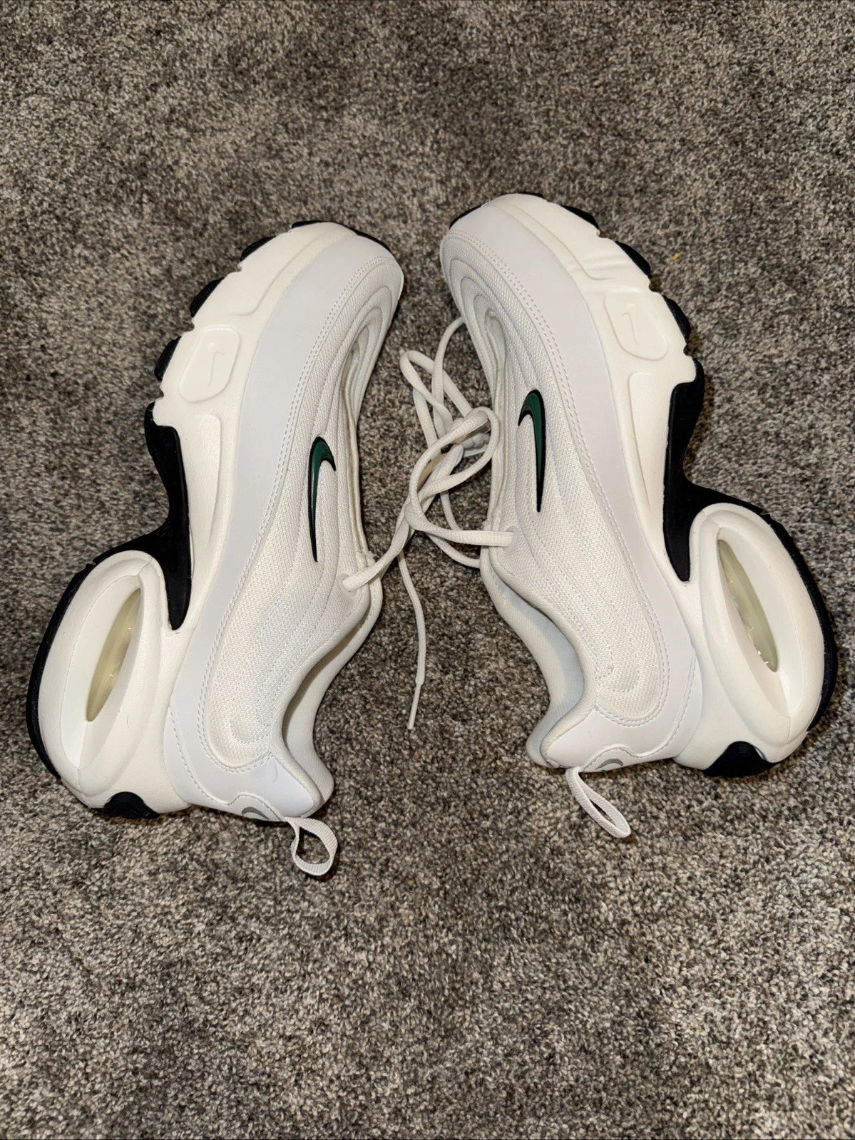 Size 7 Womens- Nike Air Max Portal