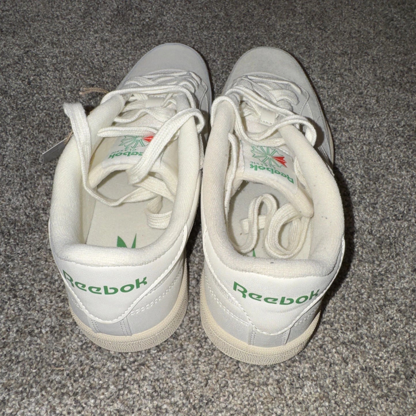 Size 6.5 Men’s- Reebok Club C