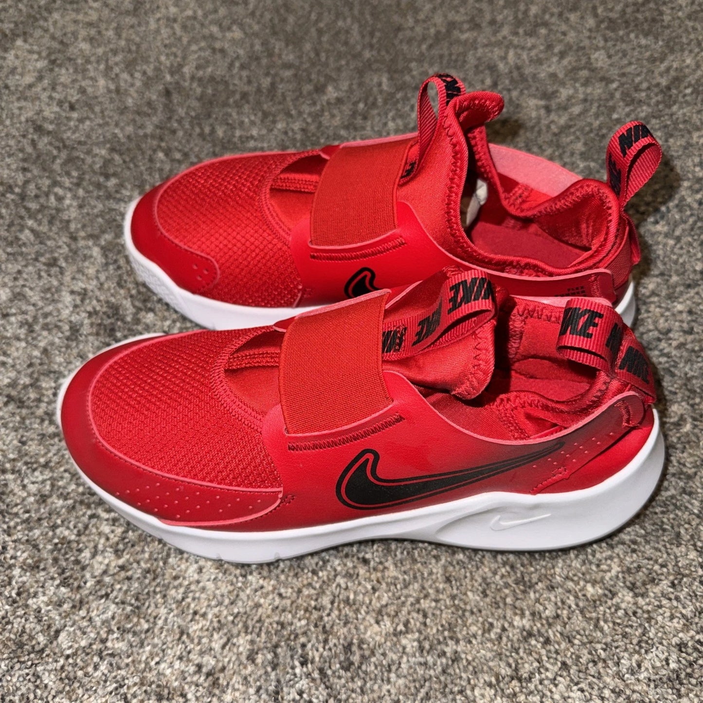 Size 4Y- Nike Flex Runner 3 Red