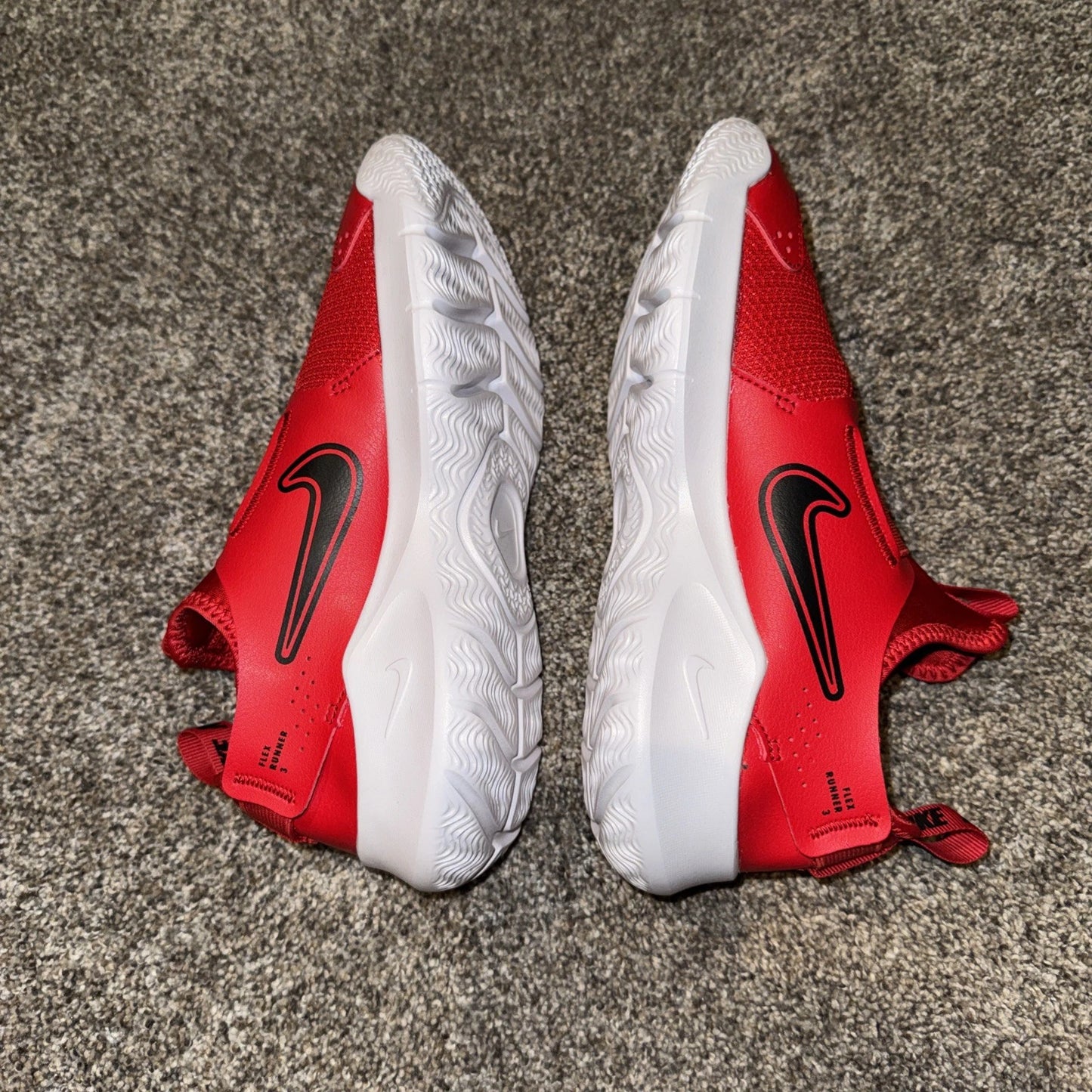 Size 4Y- Nike Flex Runner 3 Red