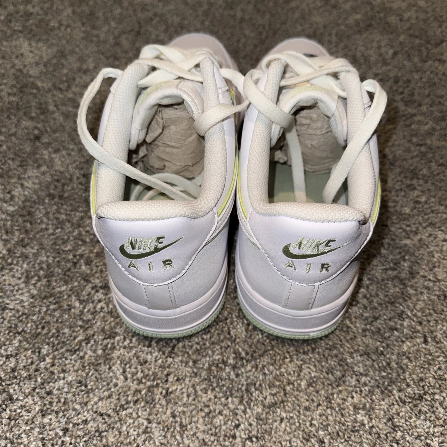 Size 9.5 Men’s- Nike Air Force 1 Low ‘07