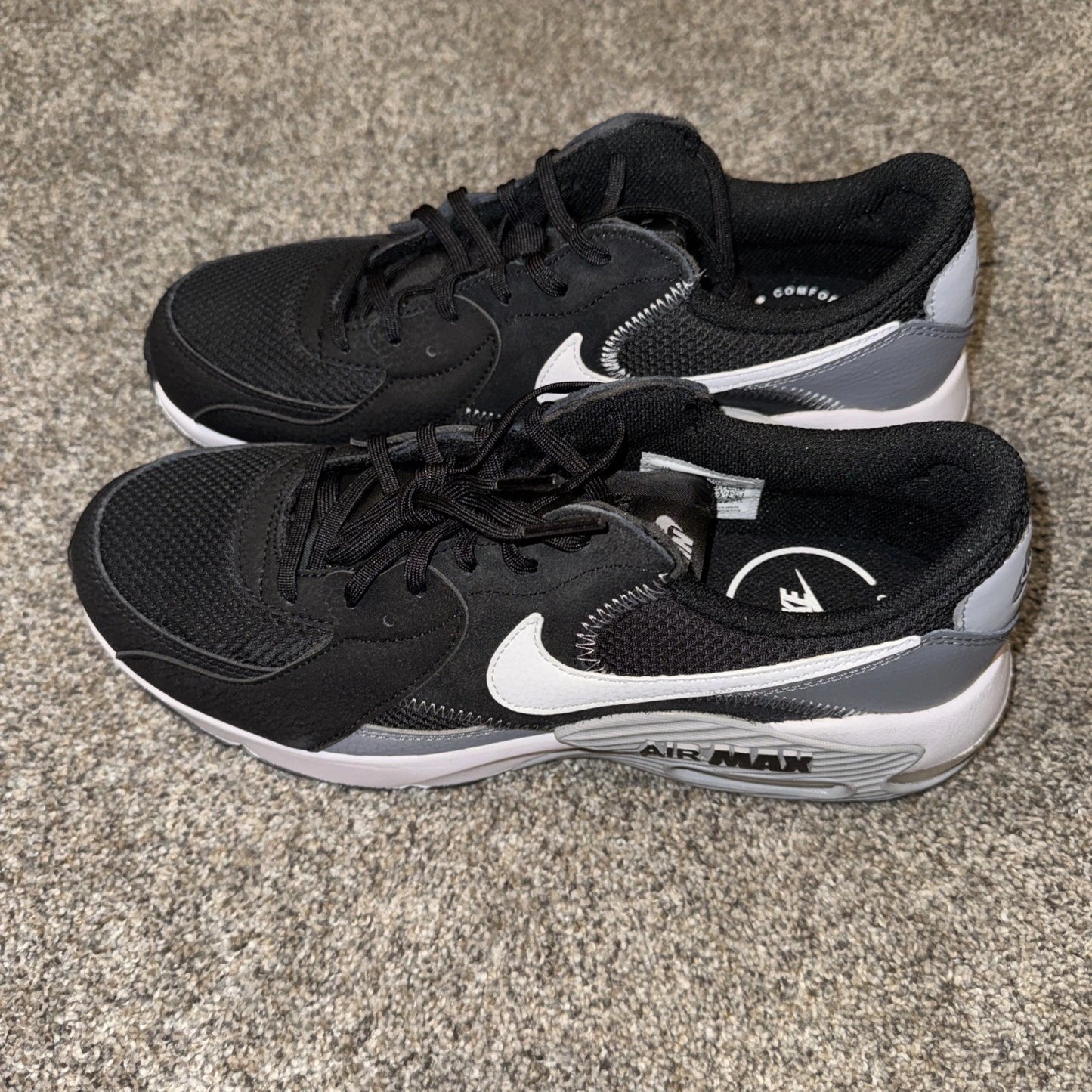 Size 8.5 Men’s- Nike Air Max Excee Black
