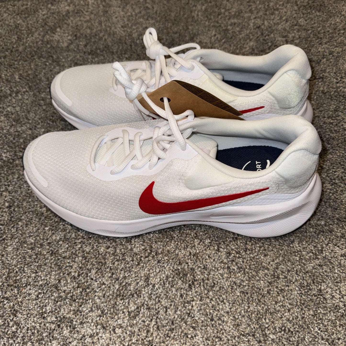 Size 10 Men’s- Nike Revolution 7