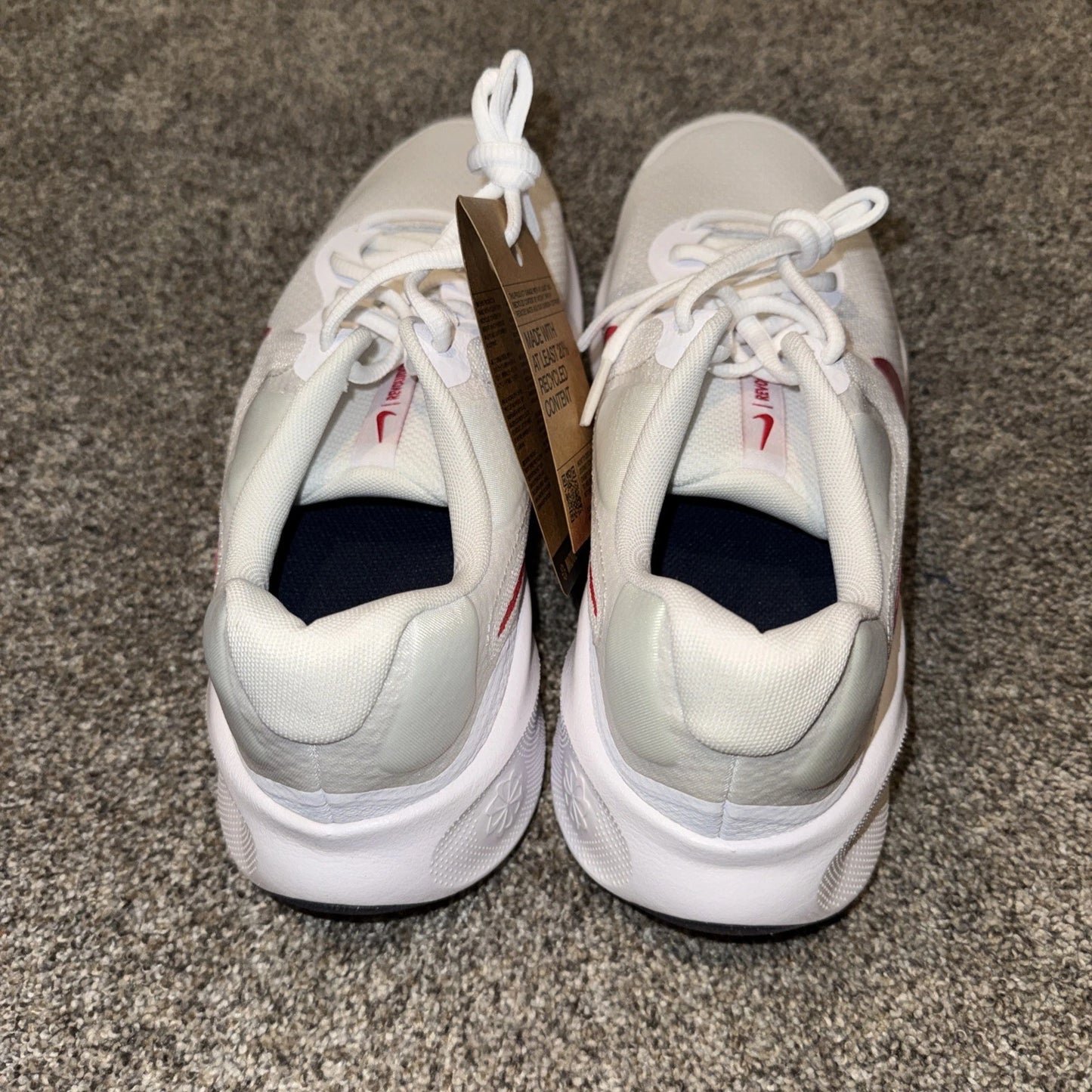 Size 10 Men’s- Nike Revolution 7