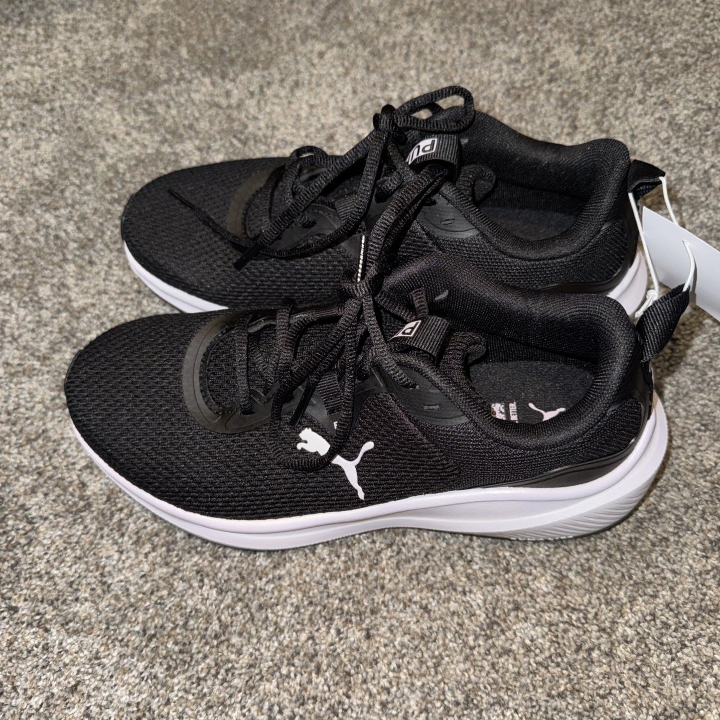 Size 7.5 Women’s- Puma Skyrocket Black