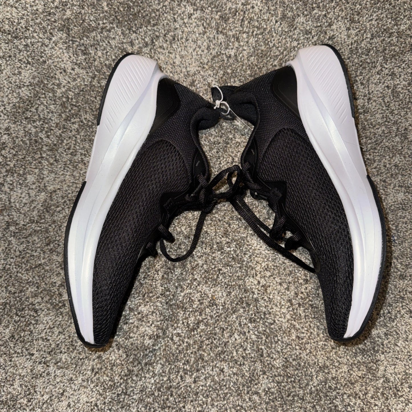 Size 7.5 Women’s- Puma Skyrocket Black