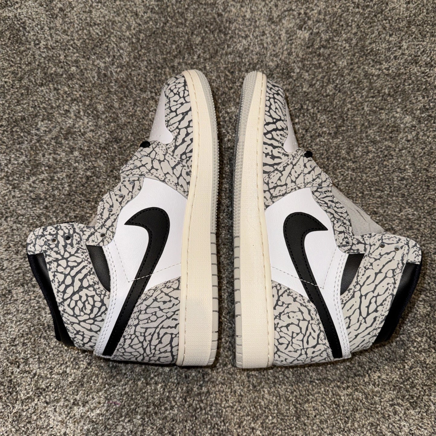 Size 5Y- Jordan 1 Retro High OG White Cement