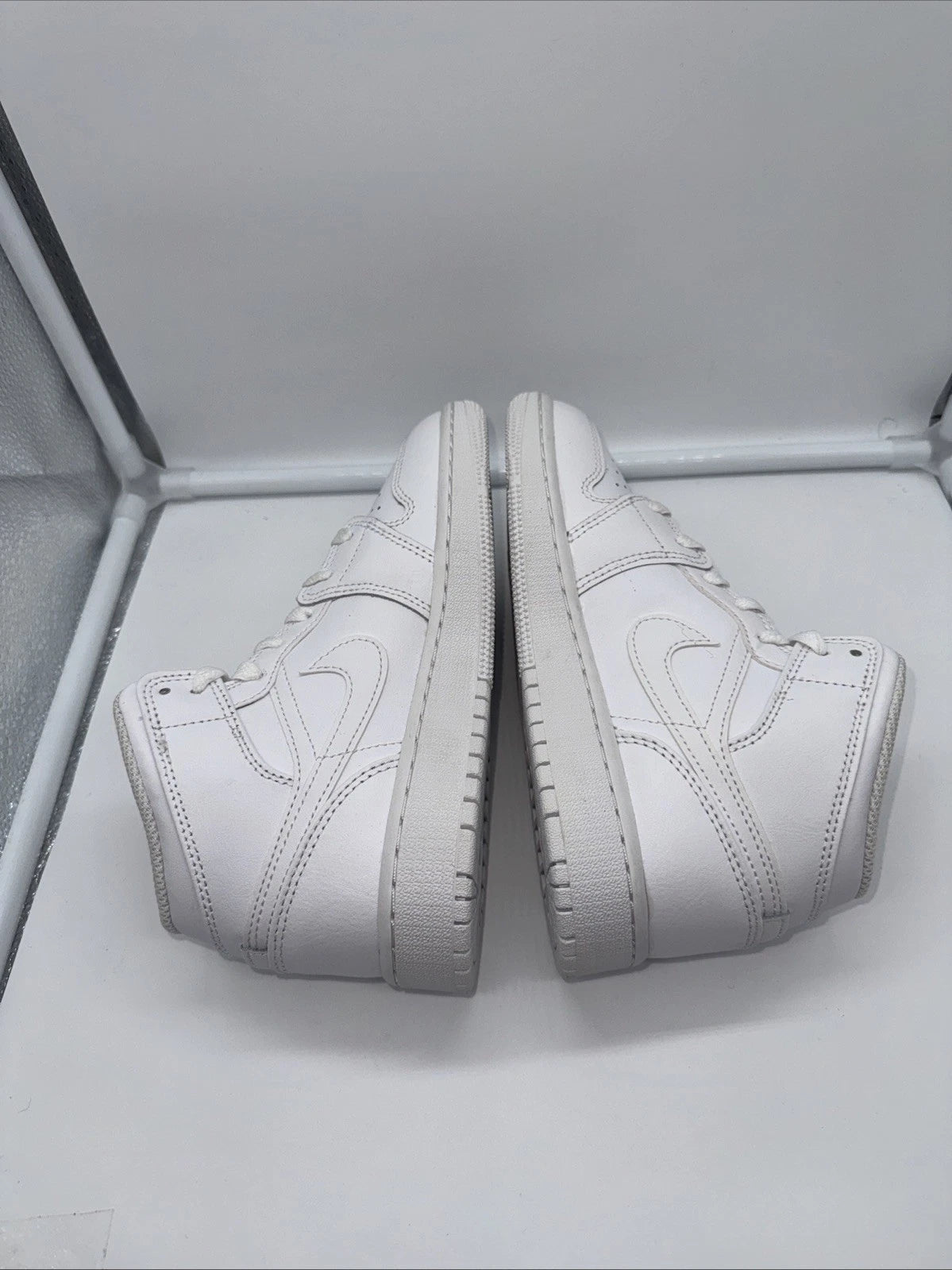 Size 3.5Y- Jordan 1 Mid Triple White