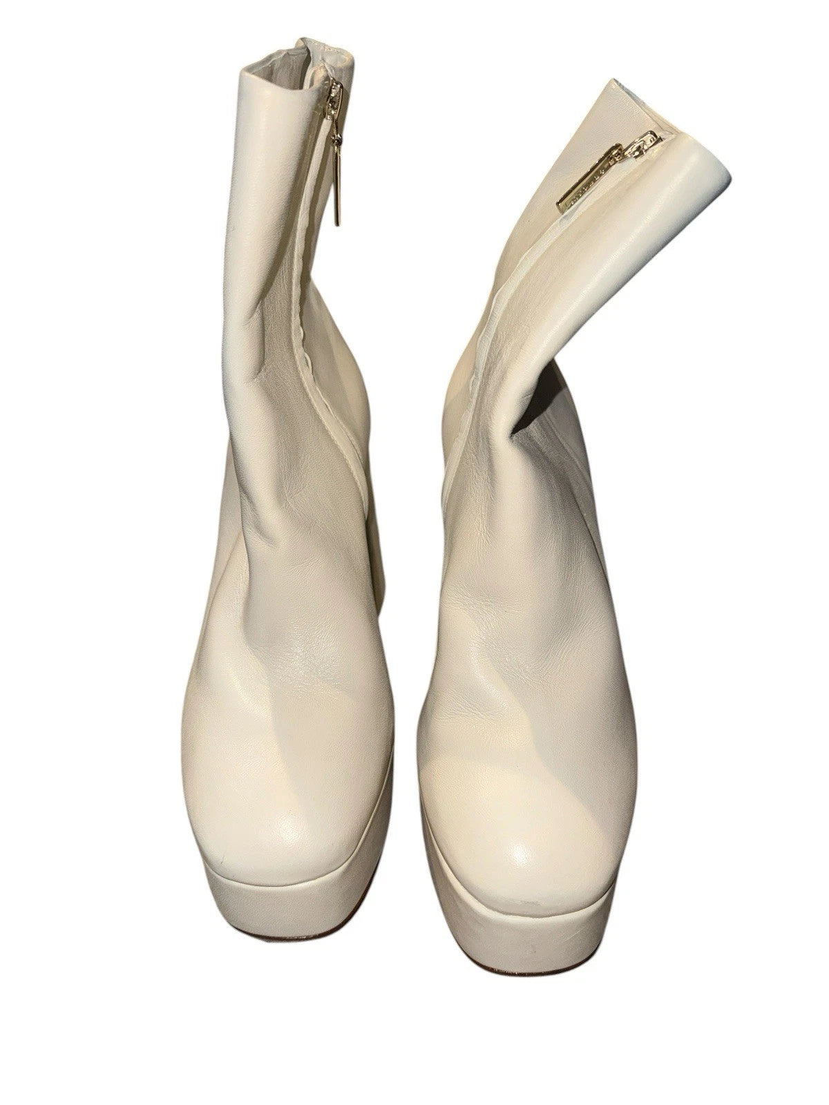 Women’s 9.5- Larroude Boots