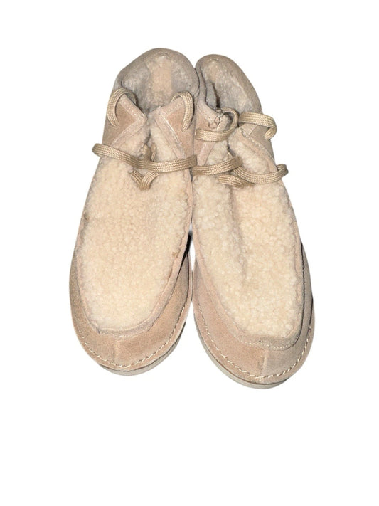 Women’s Size 7 Beek Shearling Suede Shoes