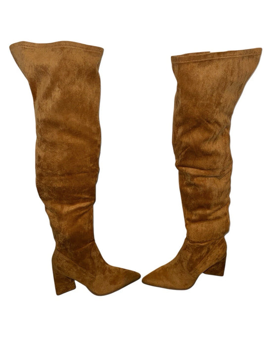 Women’s Size 10 Cape Robbin Boots